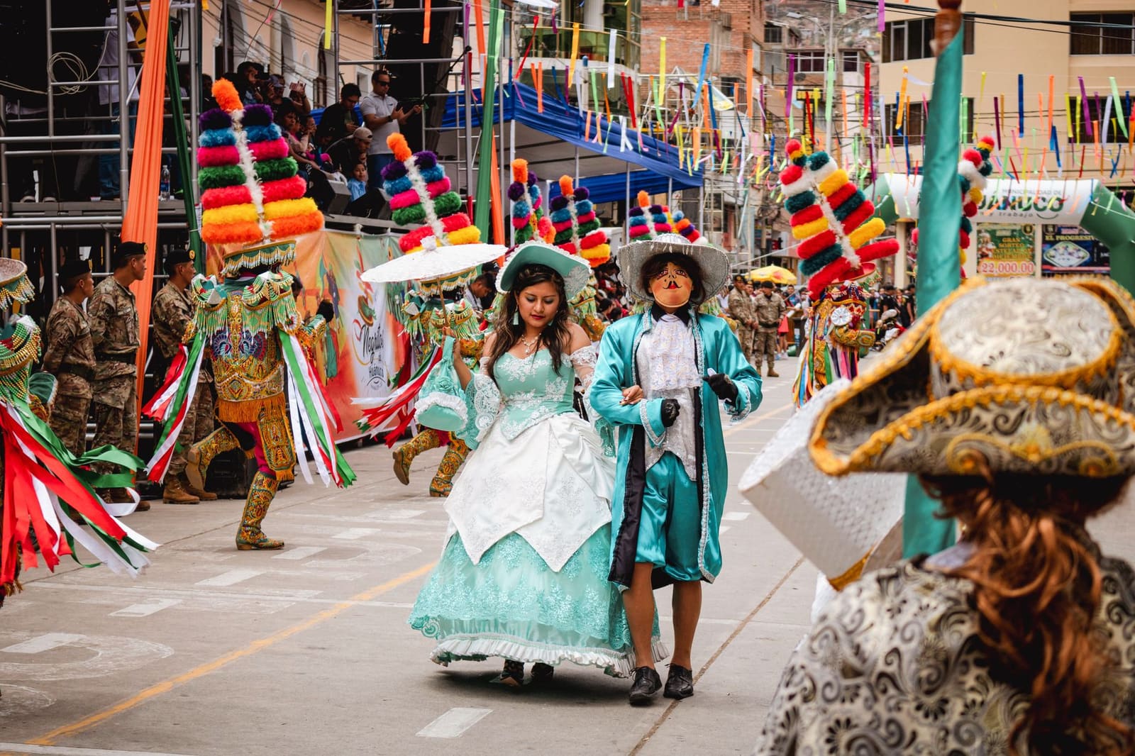 Sumérgete en la Cultura Valenciana: Fiestas, Tradiciones y el Sagrado Esmorzaret